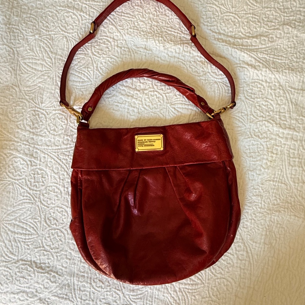Marc By Marc Jacobs Classic Q Hillier Hobo Bag Women Red Leather Crossbody Gold